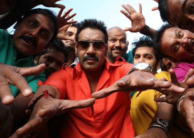 Ajay Devgn's desi dance number in Bol Bachchan
